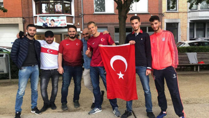 Belçikalı Fırçacı: Türkleri çok seviyormuş