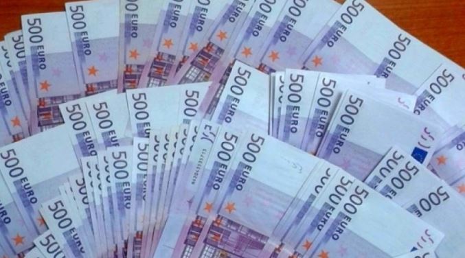 Bulgaristan gümrüğü Türk sürücünün 130 bin Eurosuna el koydu!