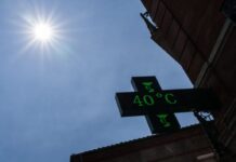 Paris Tropikal Geceye Hazırlanıyor: 30 Dereceyi Aşacak