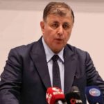 İzmir Büyükşehir Belediye Başkanı Cemil Tugay CHP’den İstifa Etti