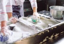 ODTÜ Mezunu Genç Almanya’da Türk Düğün Salonunda Bulaşıkçı Oldu