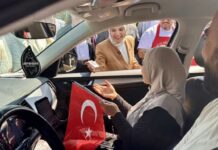 Bakan Göktaş Kapıkule’de Gurbetçileri Karşıladı: “Sıla Yolunun Kıymetini Çok İyi Biliyorum”