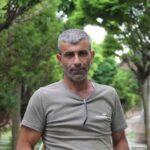 Sivaslı Gurbetçi, Atılan Kur’an-ı Kerimleri Toplayıp Müslüman Ailelere Dağıttı
