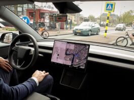 Fransa, Tesla’nın Tam Otonom Sürüş Sistemine Onay Vermedi